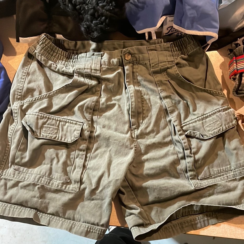 Army green cargo shorts
